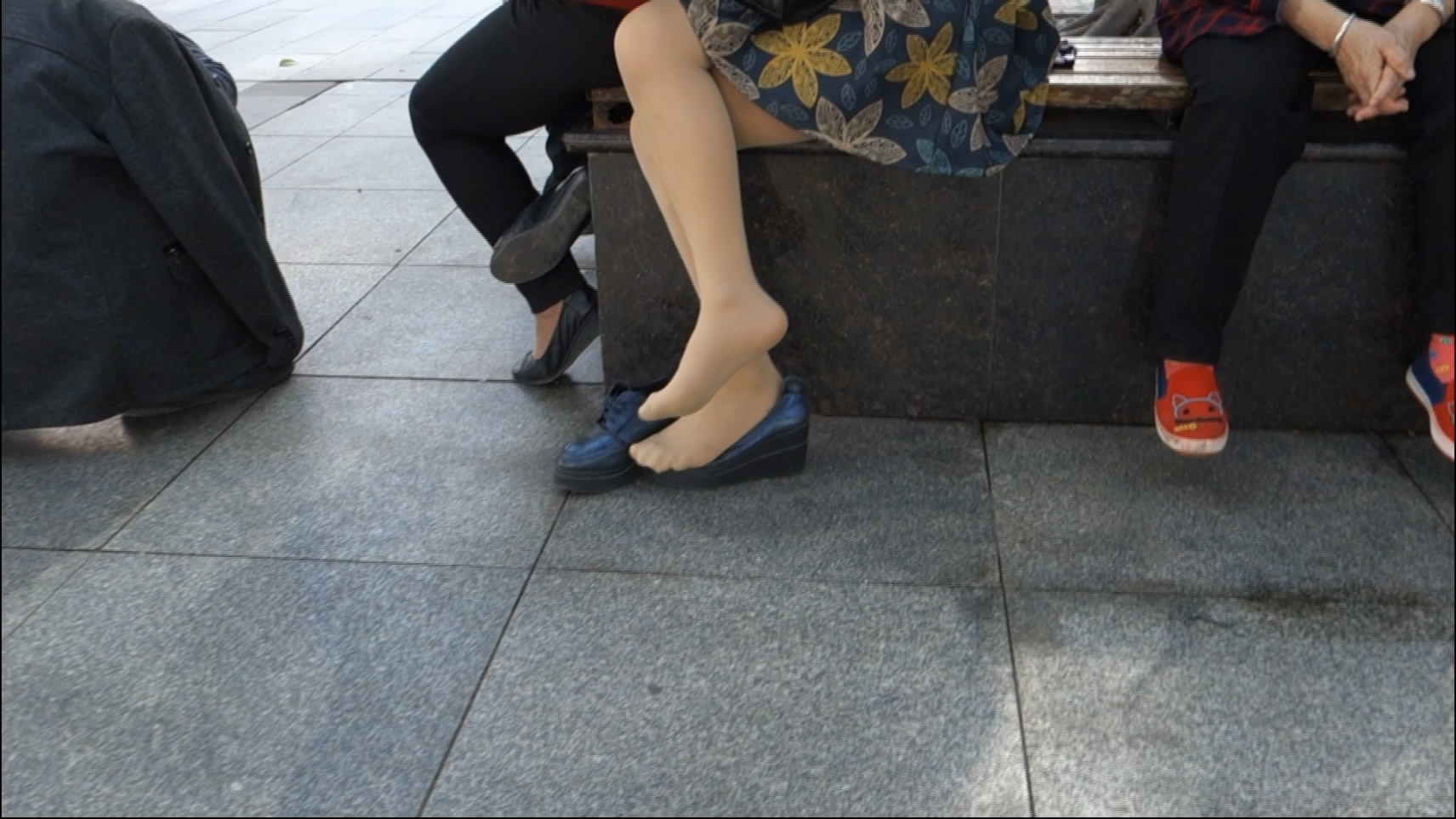 streetsnapnylon[00 00 01][20181205 212915 9]